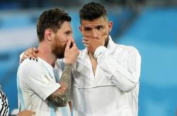 lol高校认证-比利时横扫阿根廷，伊布点燃赛场的简单介绍