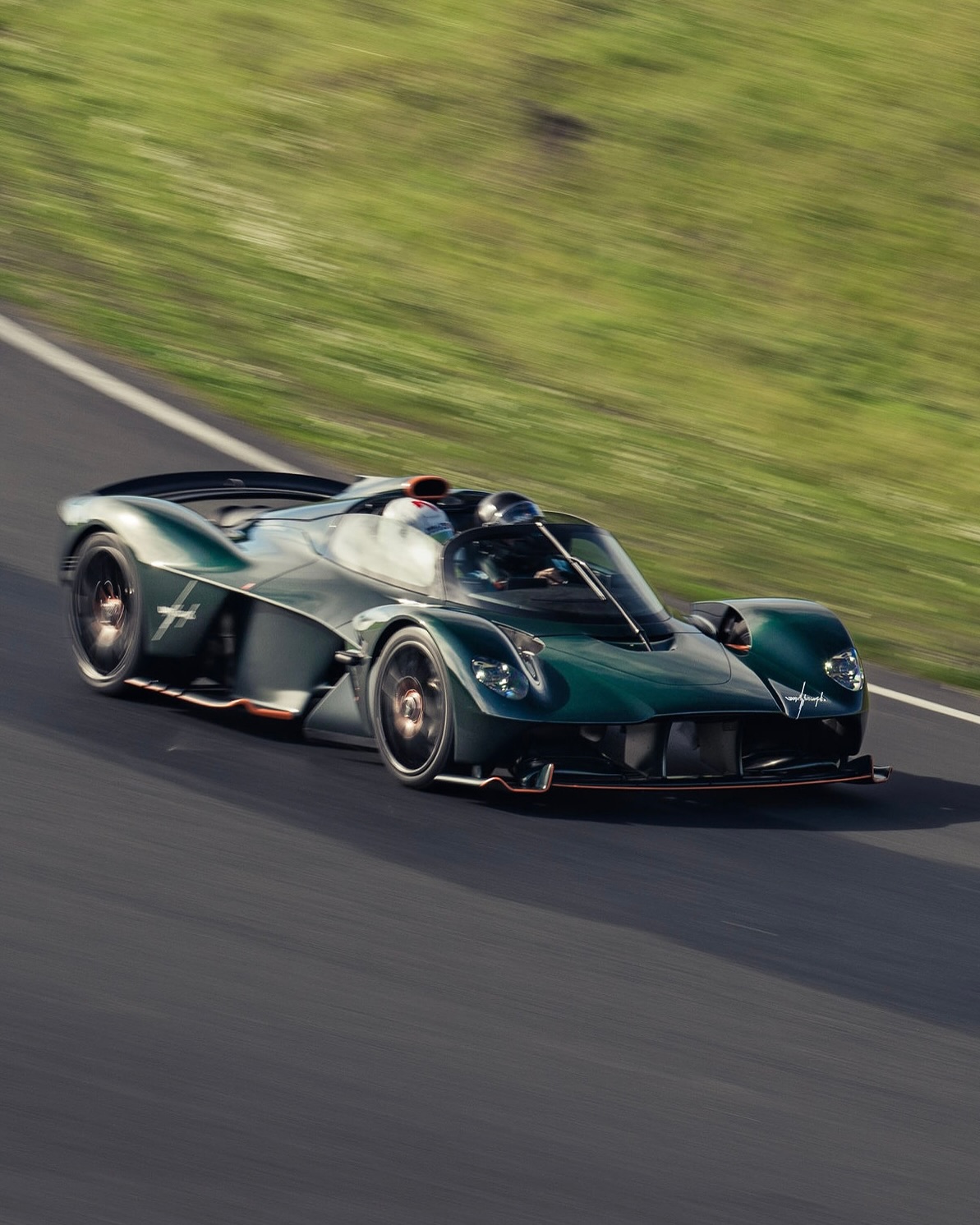 关于阿斯顿马丁鏖战梅赛德斯,诺里斯状态火热的信息 关于阿斯顿马丁鏖战梅赛德斯,诺里斯状态火热的信息